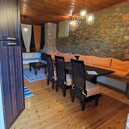 Traditional Cozy Apartments In Livadi Parnassos Kalivia  Exterior photo